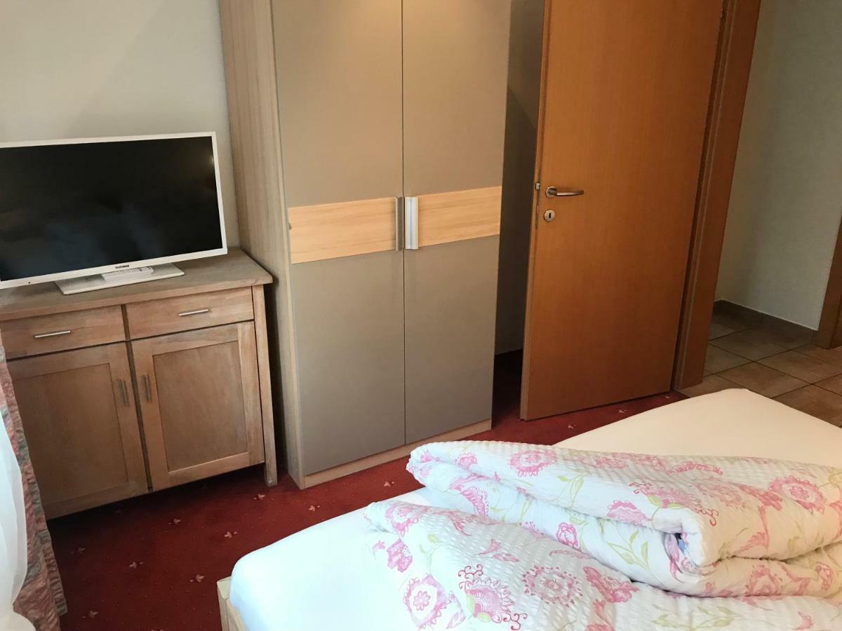 Ferienwohnung Julia 布利克森塔勒 外观 照片